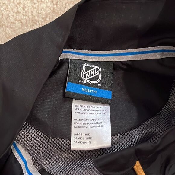 PITTSBURGH PENGUINS SIZE LARGE 14/16 COAT - Picture 9 of 11